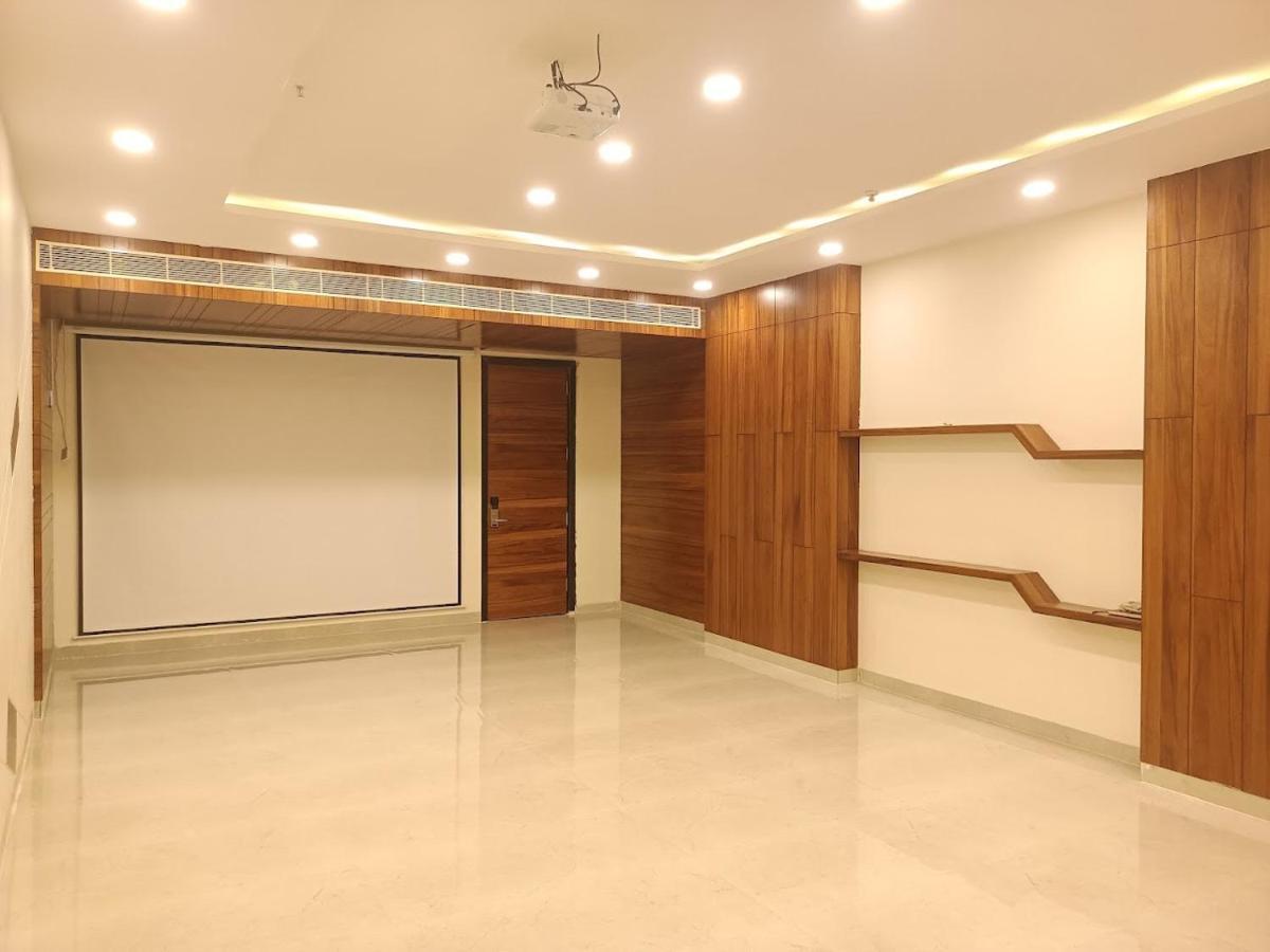 Sri Vishnu Tejam Elite Hotel Narsipatnam Exterior photo
